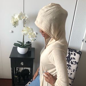 Super soft cardigan with hood